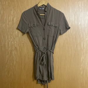 Jumpsuit short, with two pockets on the front